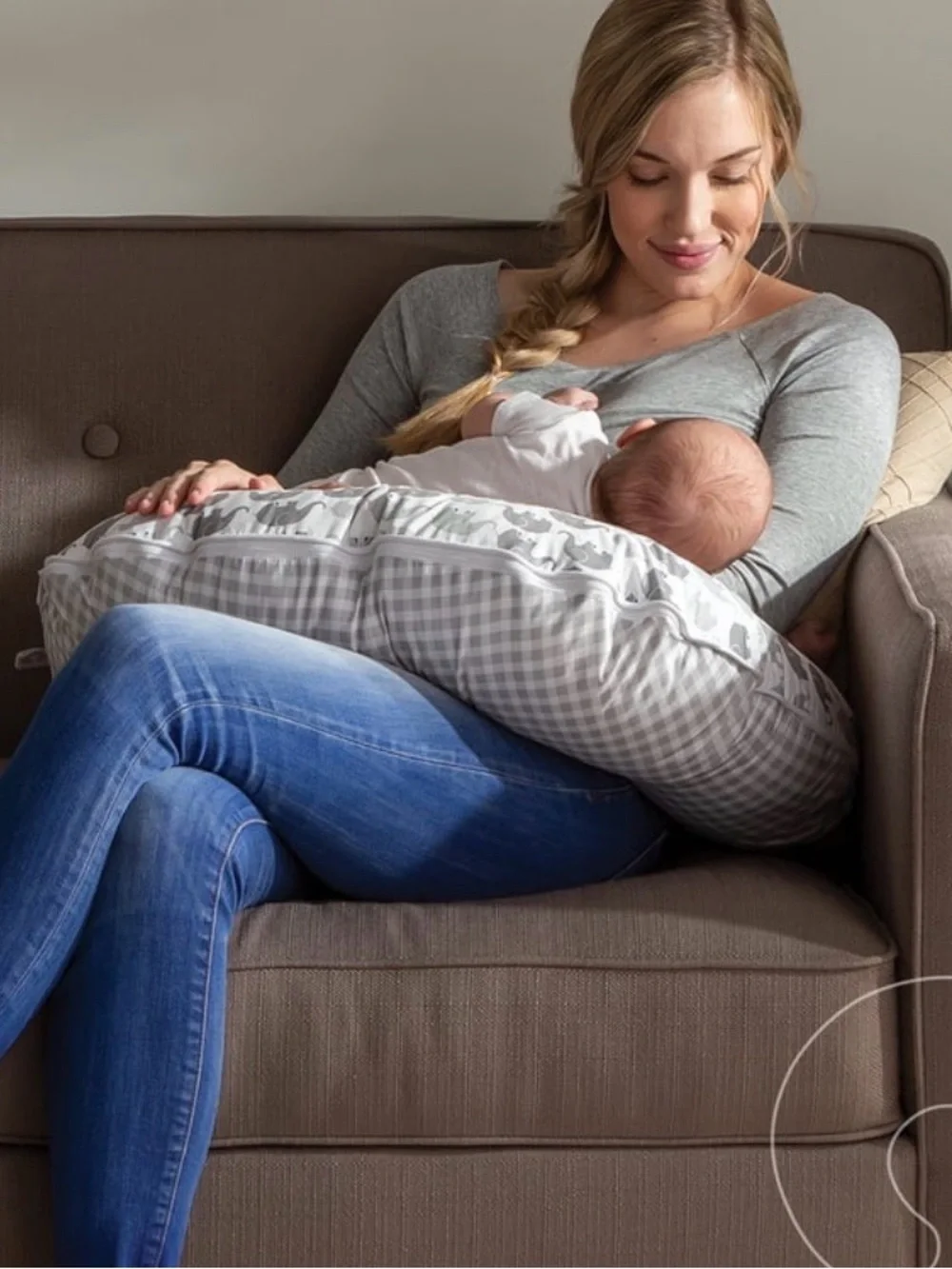 Boppy comfortable nursing